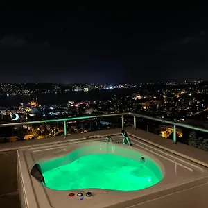 Class Bosphorus With Jacuzzi Hotel Istanboel